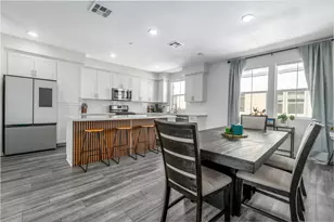 449 Atlas Gln, Escondido, CA 92025 - Photo 1