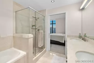  700 W E St #3502, San Diego, CA 92101 - Photo 11