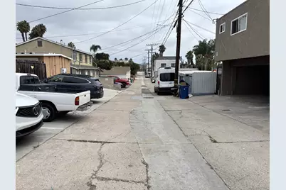  2028 Thomas Ave, San Diego, CA 92109 - Photo 61