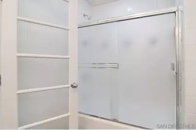  2028 Thomas Ave, San Diego, CA 92109 - Photo 23