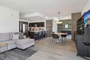 800 The Mark Ln, San Diego, CA 92101 - Photo 11