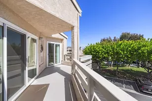 7067 Camino Revueltos, San Diego, CA 92111 - Photo 3