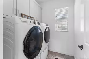 10129 Hercules Wy, Spring Valley, CA 91977 - Photo 27