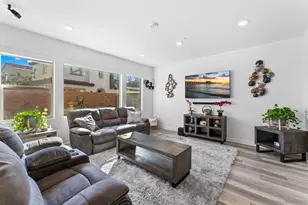 10129 Hercules Wy, Spring Valley, CA 91977 - Photo 7