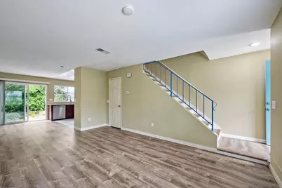  3436 Thunder Dr, Oceanside, CA 92056 - Photo 5