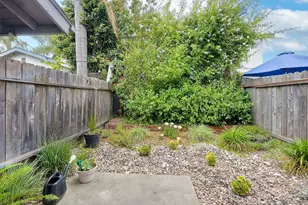 3436 Thunder Dr, Oceanside, CA 92056 - Photo 15