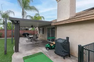 31867 Crecy Dr, Winchester, CA 92596 - Photo 31