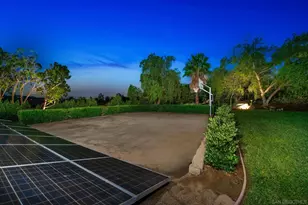 13570 Summit Cir, Poway, CA 92064 - Photo 33