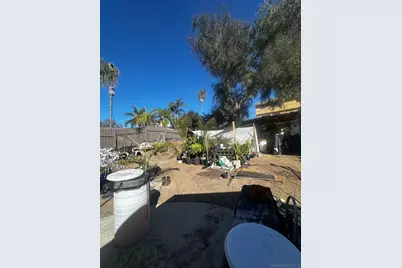  5935 Flipper Dr, San Diego, CA 92114 - Photo 3