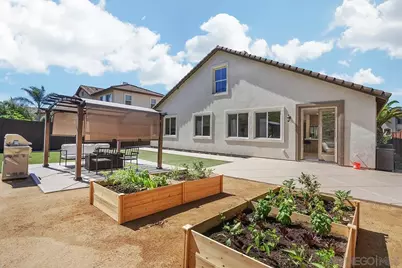  1120 Parkview Dr, Oceanside, CA 92057 - Photo 11