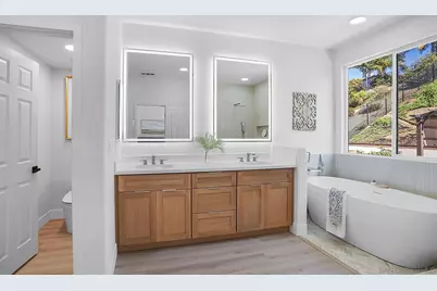  1120 Parkview Dr, Oceanside, CA 92057 - Photo 23