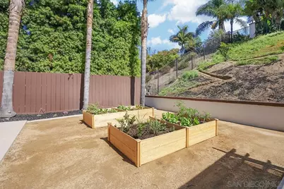  1120 Parkview Dr, Oceanside, CA 92057 - Photo 47
