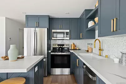  718 Nantasket Ct, San Diego, CA 92109 - Photo 13