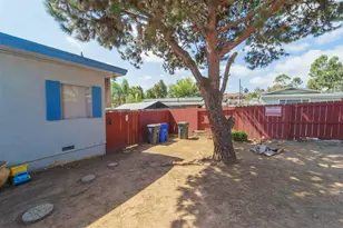 8050-52 Lemon Grove Way, Lemon Grove, CA 91945 - Photo 15