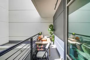 425 W Beech, San Diego, CA 92101 - Photo 23