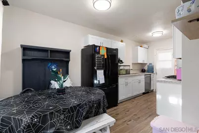  1060 E Washington Ave #5, Escondido, CA 92025 - Photo 9