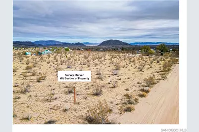  1260 N Sage Ave, Landers, CA 92285 - Photo 7