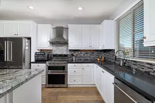 16222 Veridian Cir, San Diego, CA 92127 - Photo 7