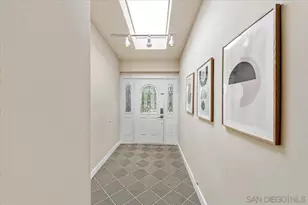 7202 Via Capri, La Jolla, CA 92037 - Photo 17