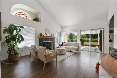  2119 Royal Lytham Gln, Escondido, CA 92026 - Photo 3