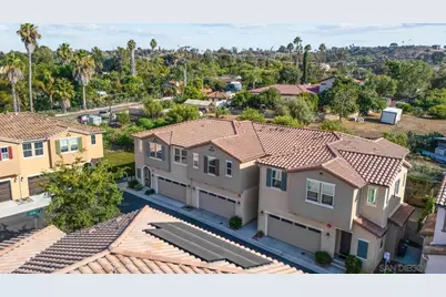  3135 Linwood St, Vista, CA 92081 - Photo 1