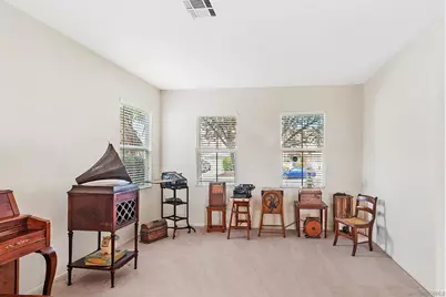  29213 Broken Arrow, Murrieta, CA 92563 - Photo 9