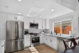 1461 Autumn Woods Pl, Escondido, CA 92029 - Photo 5