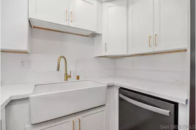  6903 Quail Place Unit G, Carlsbad, CA 92009 - Photo 7