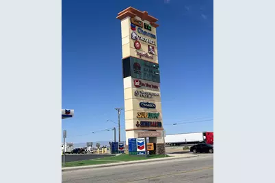 2063 Venus Ave #08, Thermal, CA 92274 - Photo 9