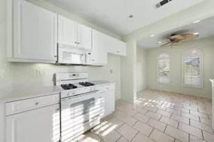 27992 Whisperwood Dr, Menifee, CA 92584 - Photo 17