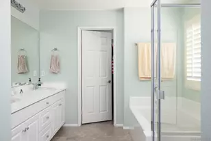 211 Spotted Saddle Way, Fallbrook, CA 92028 - Photo 13