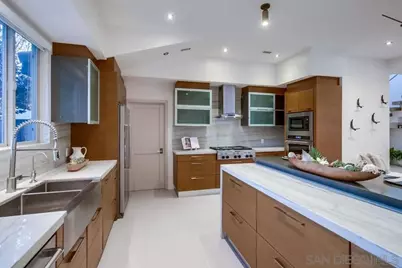  5435 Parkview Dr., La Jolla, CA 92037 - Photo 17