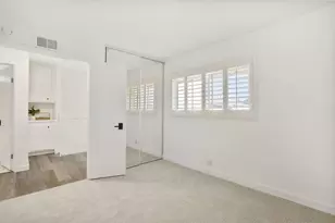 3275 Caminito Eastbluff, La Jolla, CA 92037 - Photo 25