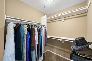 10145 Challenger Ct, Spring Valley, CA 91978 - Photo 33