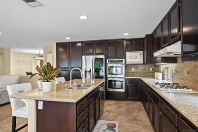  10145 Challenger Ct, Spring Valley, CA 91978 - Photo 17