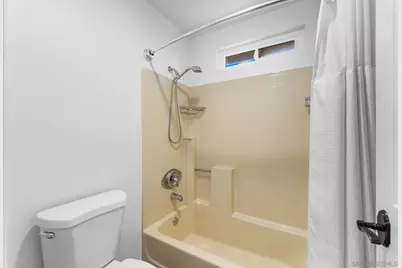  29059 Meadow Glen Way W, Escondido, CA 92026 - Photo 35