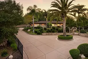 2927 Circle Dr, Escondido, CA 92029 - Photo 3