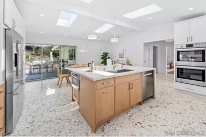  5851 Box Canyon Rd, La Jolla, CA 92037 - Photo 15