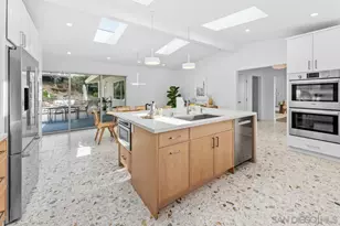 5851 Box Canyon Rd, La Jolla, CA 92037 - Photo 15