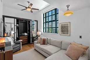 700 W E St, San Diego, CA 92101 - Photo 13