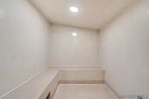 700 W E St, San Diego, CA 92101 - Photo 31