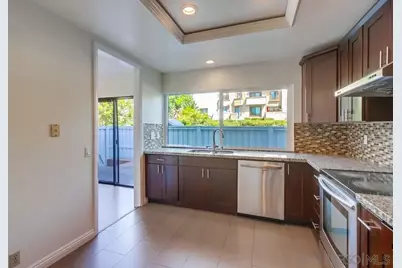  8280 Caminito Sonoma, La Jolla, CA 92037 - Photo 7