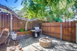 10020 Bonnie Vista Dr, La Mesa, CA 91941 - Photo 33