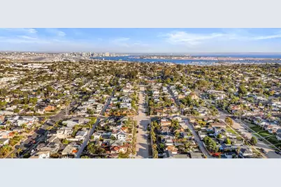  4377 Newport, San Diego, CA 92107 - Photo 15