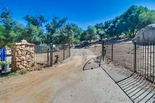 15735 Lawson Valley Rd, Jamul, CA 91935 - Photo 31