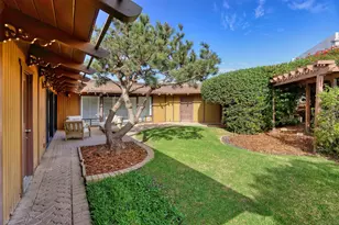 1553 Copa De Oro, La Jolla, CA 92037 - Photo 19