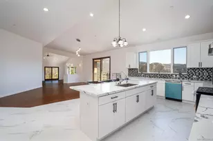 3034 Mountain View Dr, Escondido, CA 92027 - Photo 17