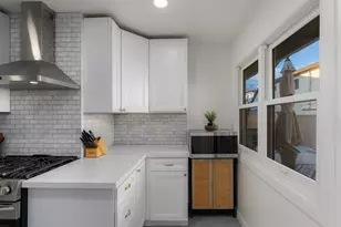 2036-38 Emerald St, San Diego, CA 92109 - Photo 15