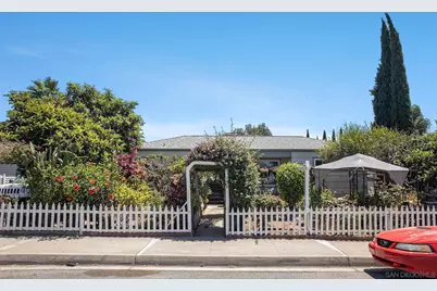  74 E St, Chula Vista, CA 91910 - Photo 3