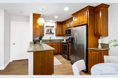  2510 Torrey Pines #415, La Jolla, CA 92037 - Photo 13